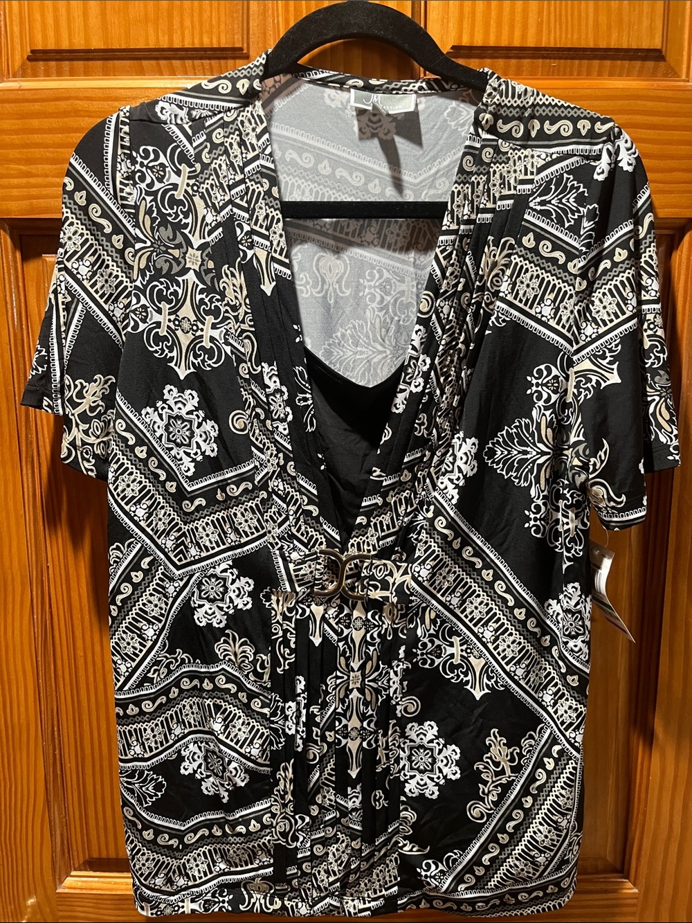 Women’s Black & White V-Neck Patterned Blouse with Front Ring Detail
